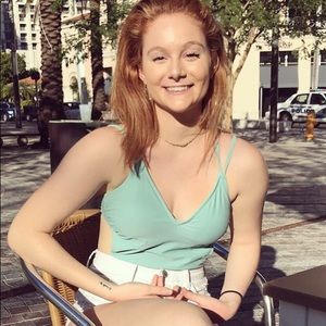 Meet your Posher, Stephanie